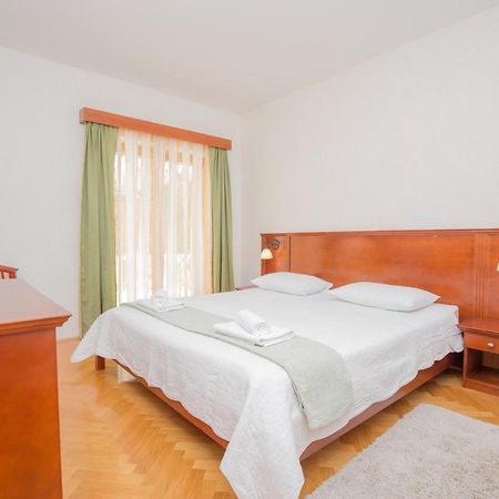 Rooms Plava Laguna Primošten Kültér fotó